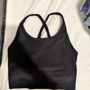 Old Navy Black Cross-Back Sports Bra